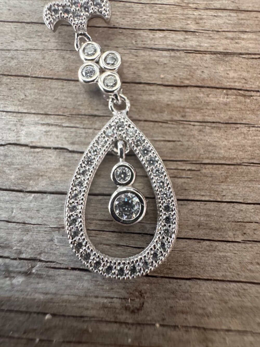 Sterling Silver 925 CZ Teardrop Pendant Necklace Fleur De Lis 16” Chain 3.42g
